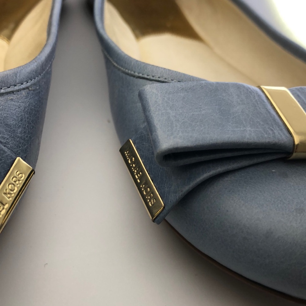 🔥🔥30% off light blue Michael Kors🔥🔥